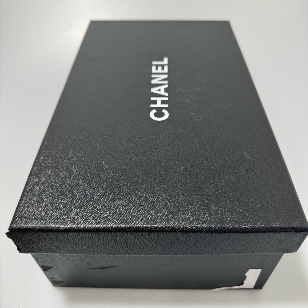 Chanel Espadrilles Lambskin Beige Black Women’s EU 38/US 8 - Picture 8 of 8